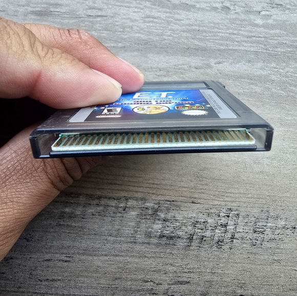 ET Gameboy Color Game - Picture 3 of 3